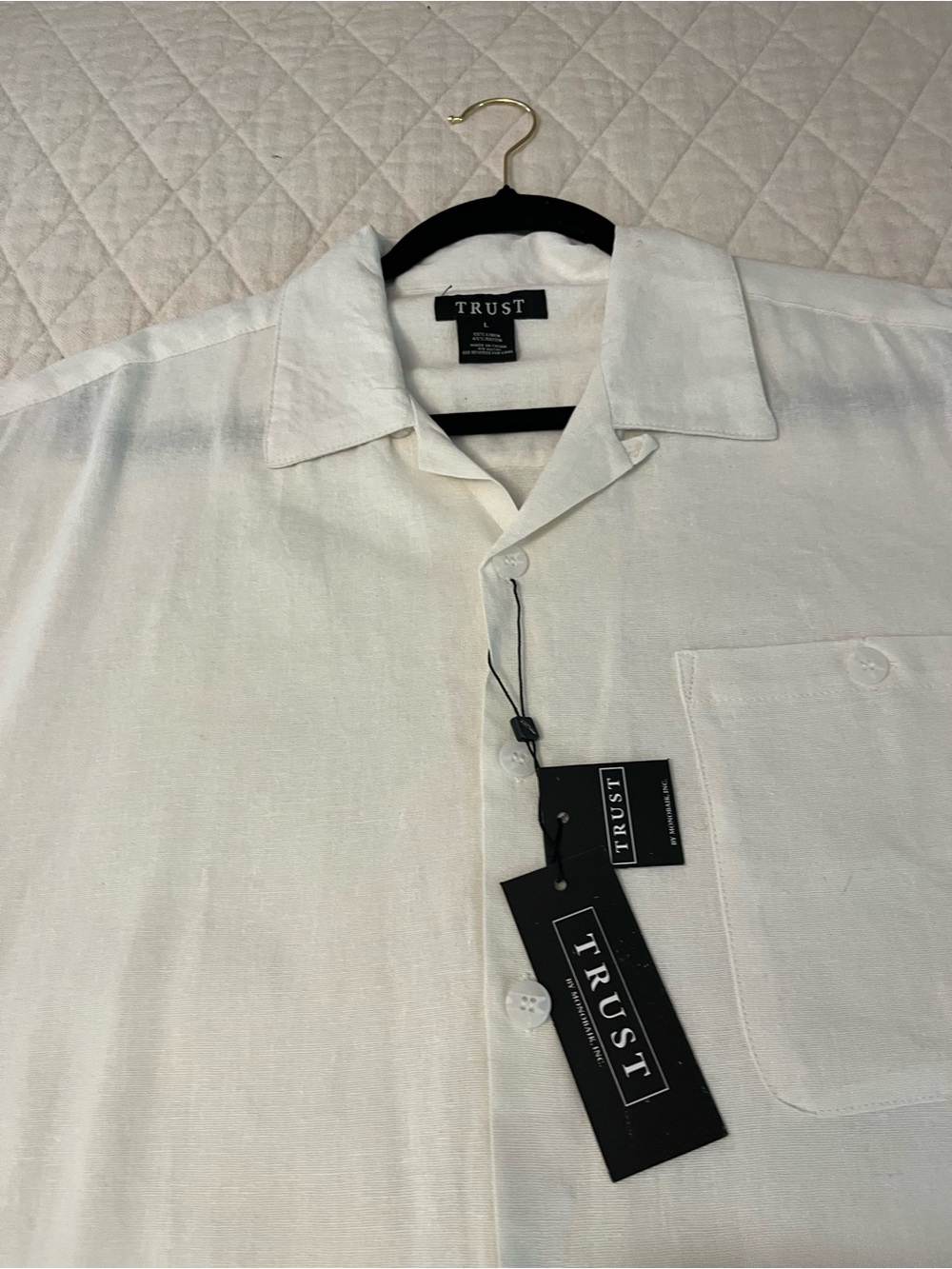 NWT Men’s Trust White Short-Sleeve Camp Shirt SZ L  button up linen rayon casual